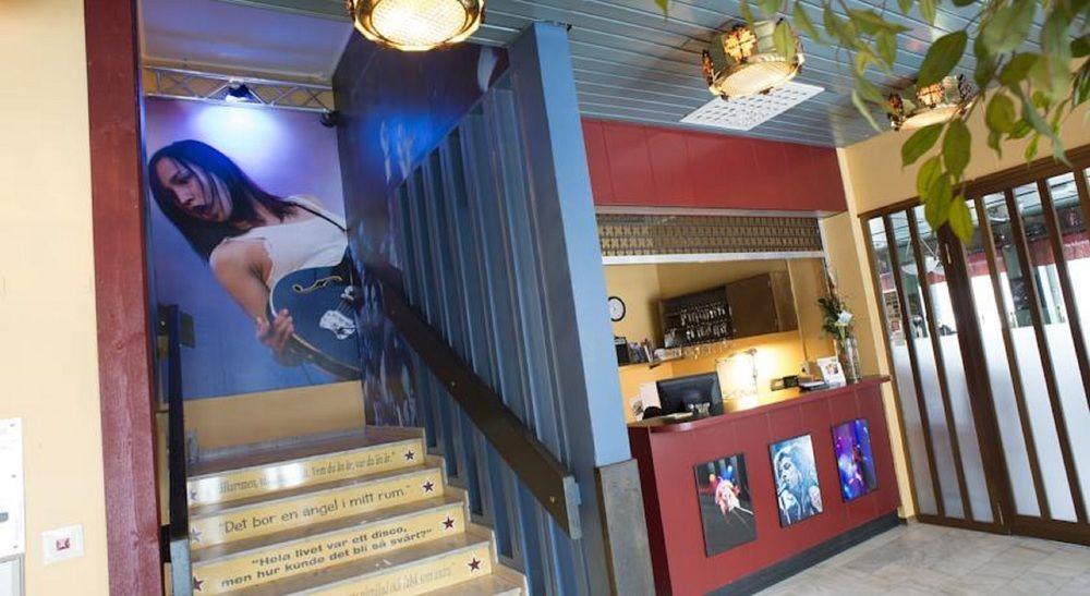 Hotell Hulingen Hultsfred Εξωτερικό φωτογραφία