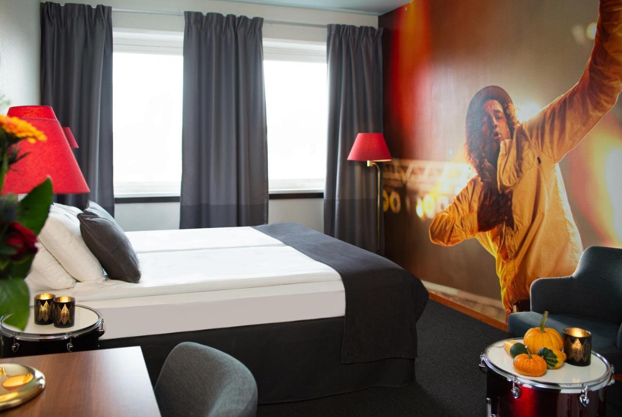Hotell Hulingen Hultsfred Εξωτερικό φωτογραφία